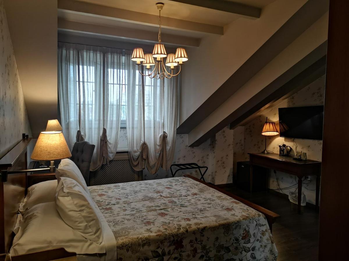 Pensjonat Casona Naviega Navia Zewnętrze zdjęcie